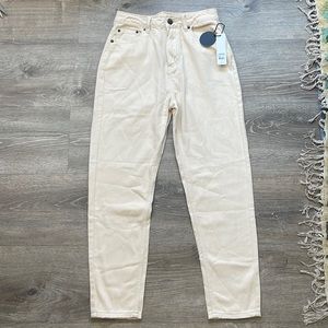 Never worn Amuse Society jeans!